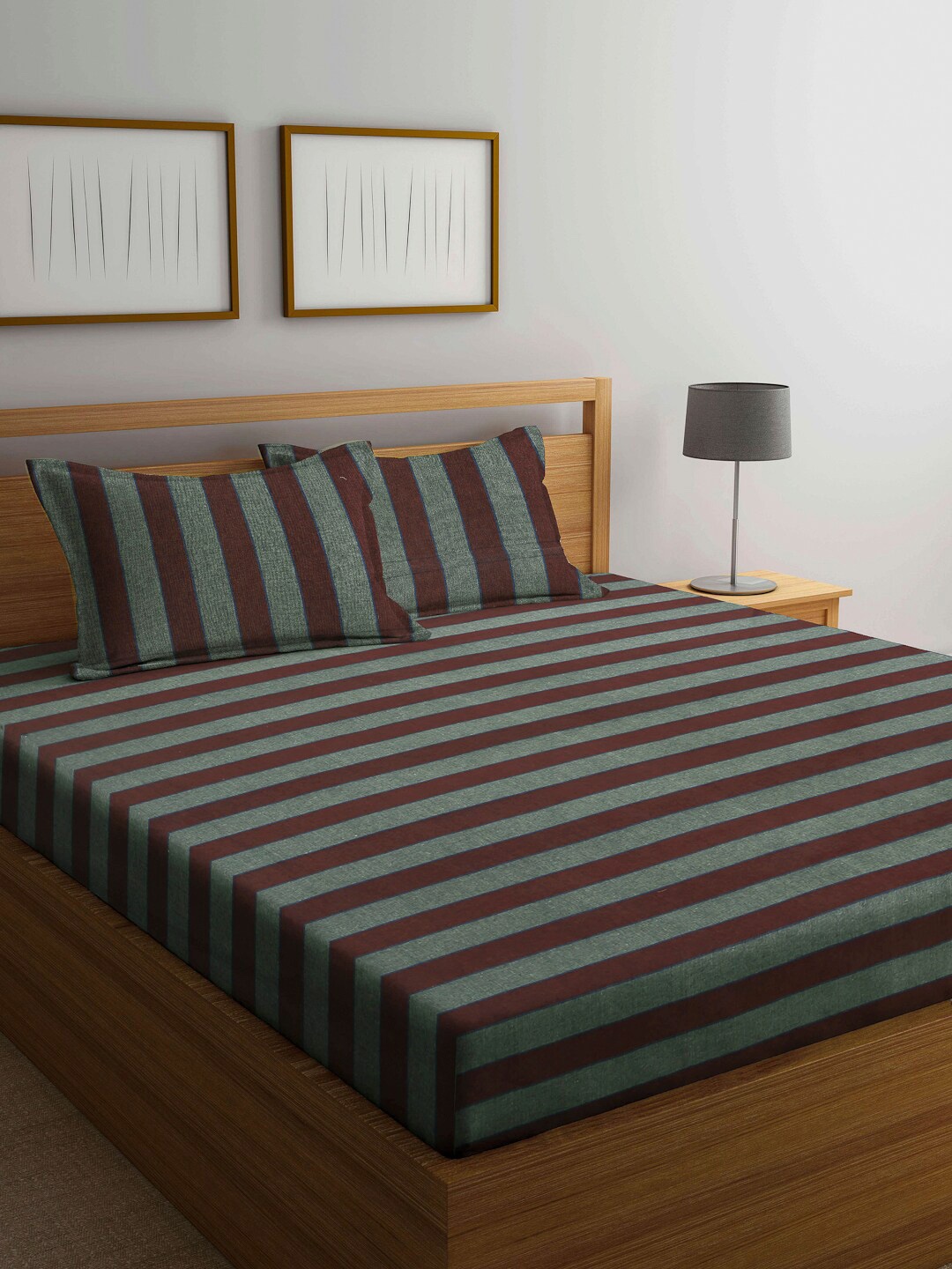 

Arrabi Brown & Green Striped 300 TC King Bedsheet with 2 Pillow Covers