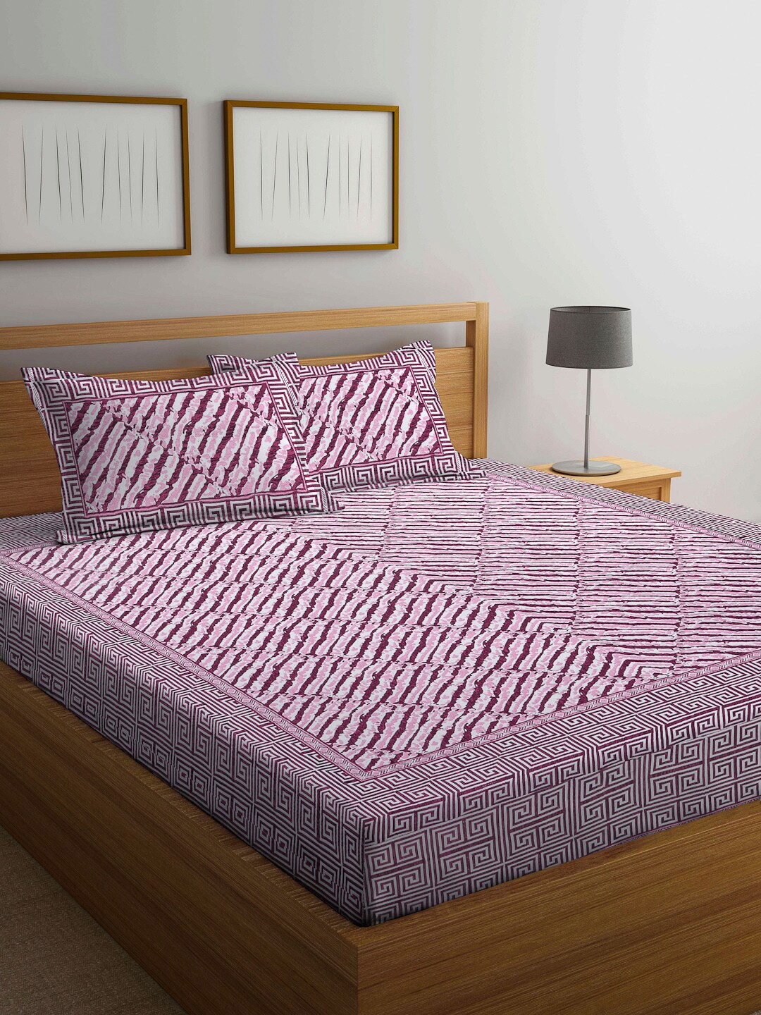 

Arrabi Pink 300 TC King Abstract Printed Cotton Blend Bedsheet with 2 Pillow Covers