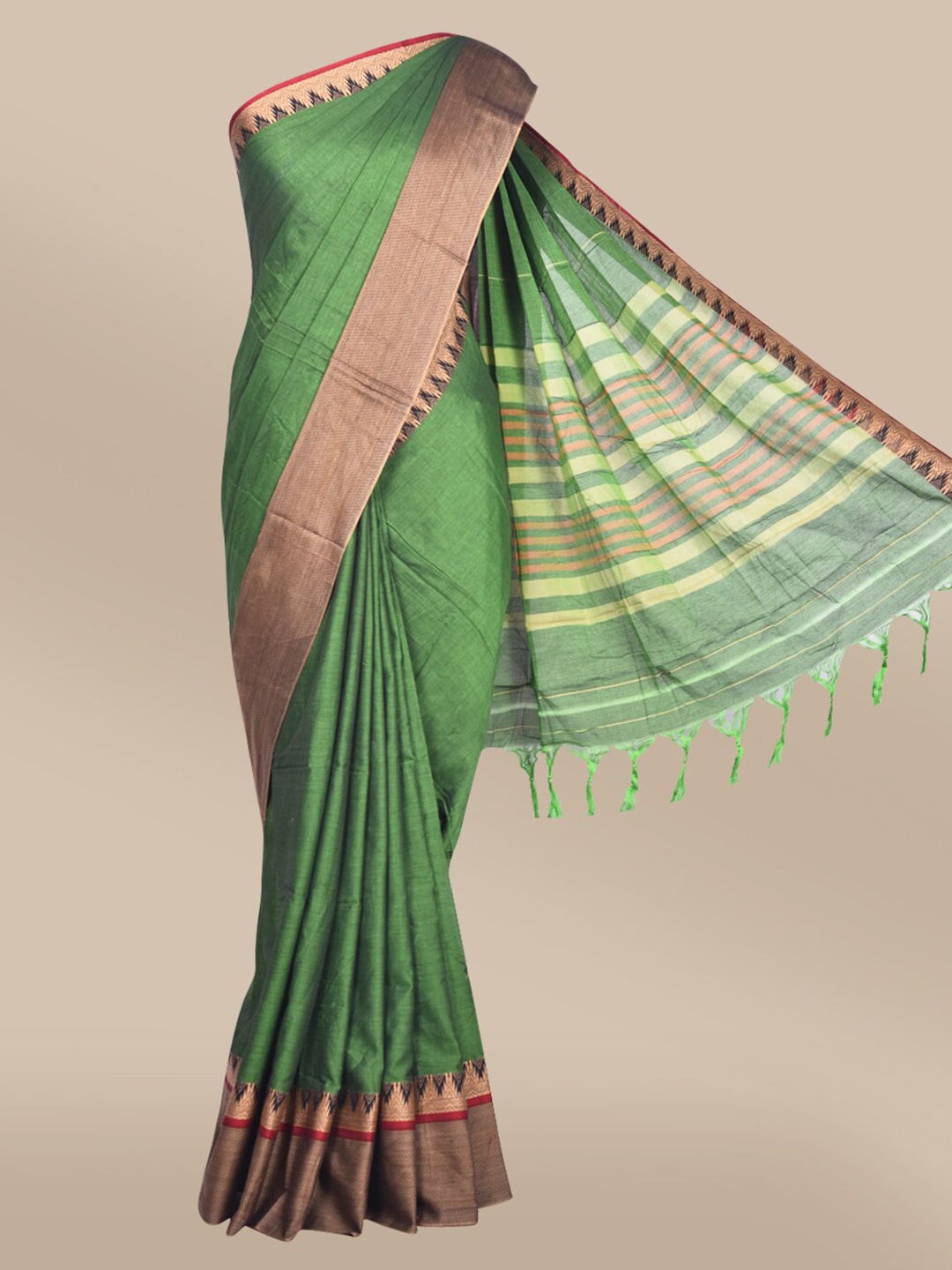 

The Chennai Silks Green & Gold-Toned Woven Design Fusion Cotton Blend Saree