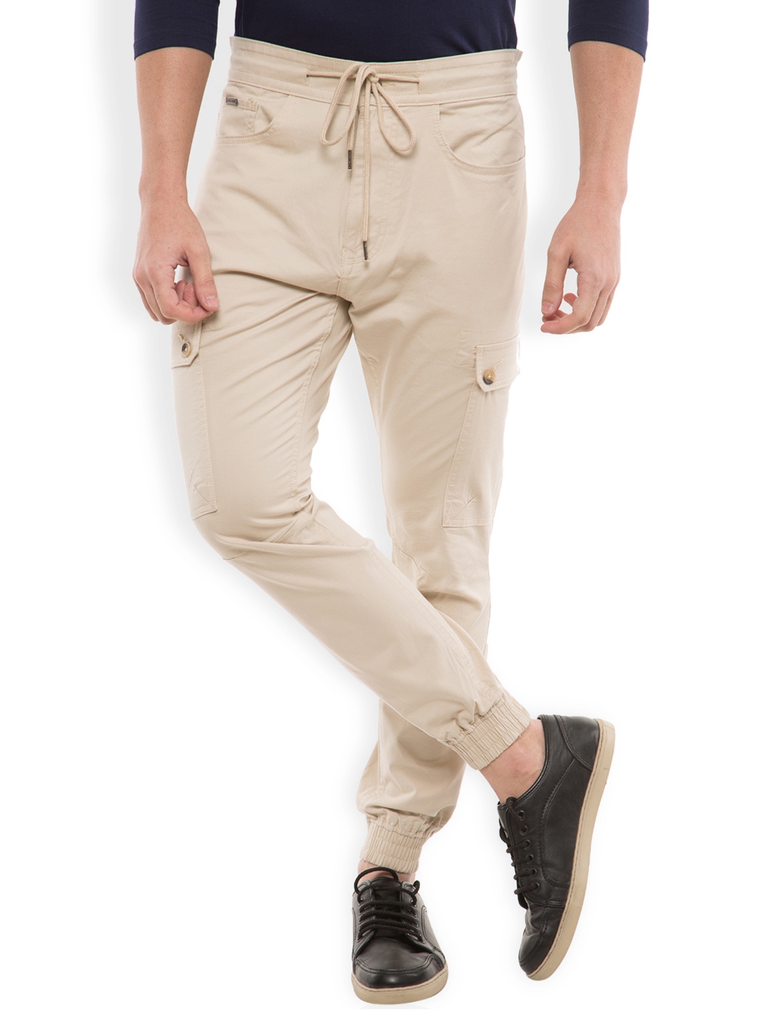 

LOCOMOTIVE Men Beige Solid Slim Fit Jogger Trousers