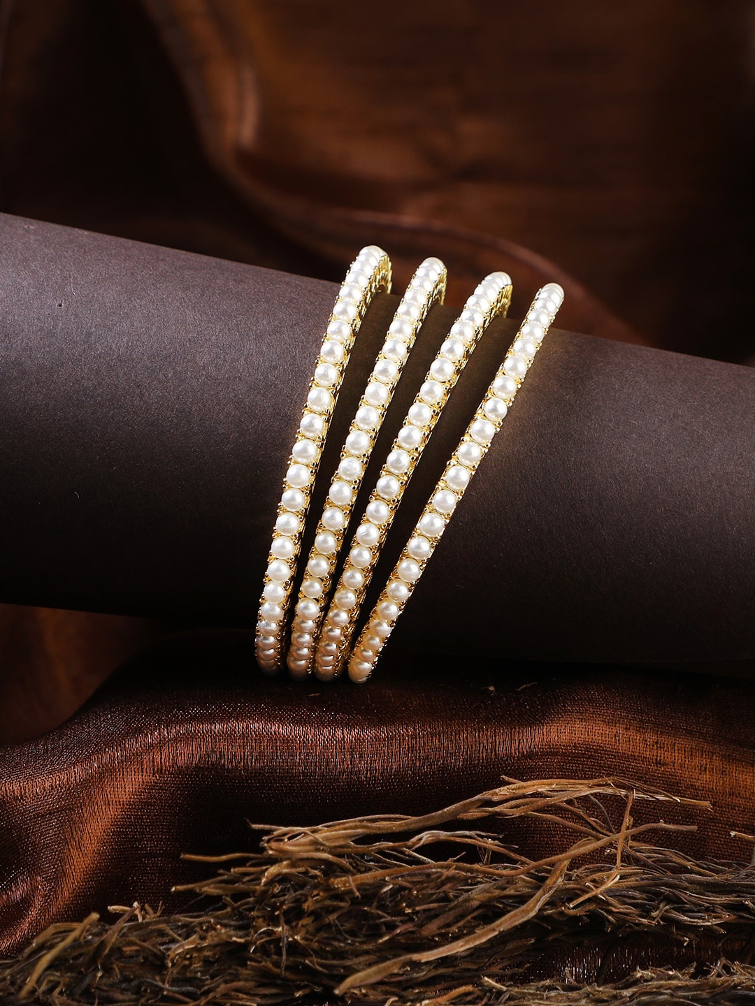 

Adwitiya Collection Set of 4 Gold-Plated & White Pearl Bangles