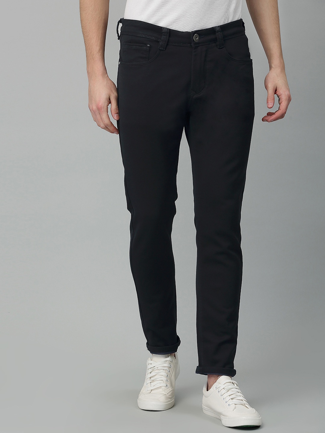 

Code 61 Men Navy Blue Skinny Fit Low-Rise Stretchable Jeans