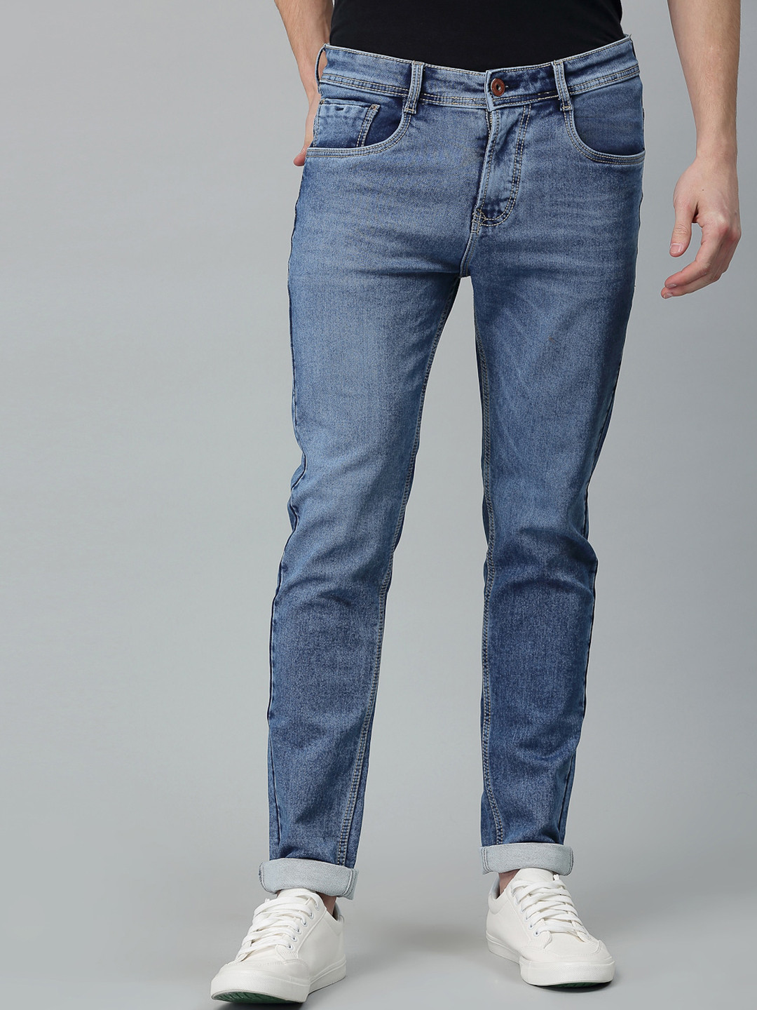 

Code 61 Men Blue Skinny Fit Low-Rise Light Fade Stretchable Jeans