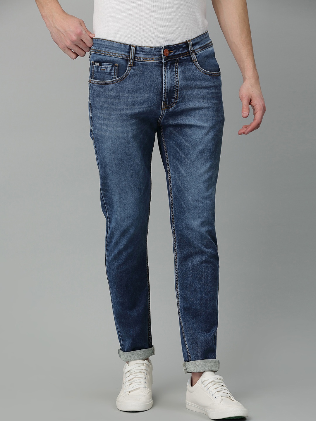 

Code 61 Men Blue Skinny Fit Low-Rise Light Fade Acid Wash Stretchable Jeans