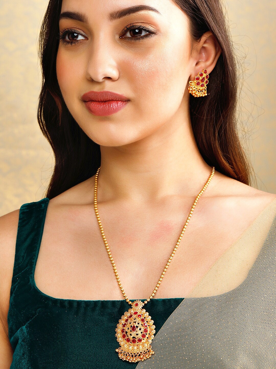 

Rubans Gold-Plated Red Stone-Studded Ghungroo Jewellery Set
