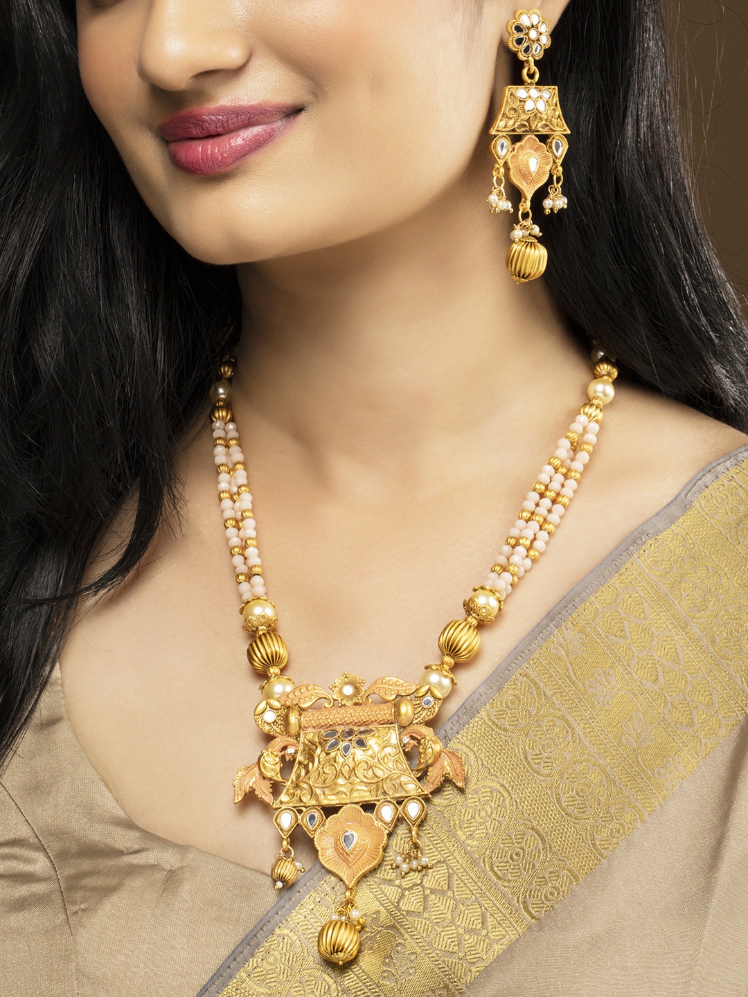 

Rubans Gold-Toned Gold Plated Handpainted Floral Shaped Jewellery Set