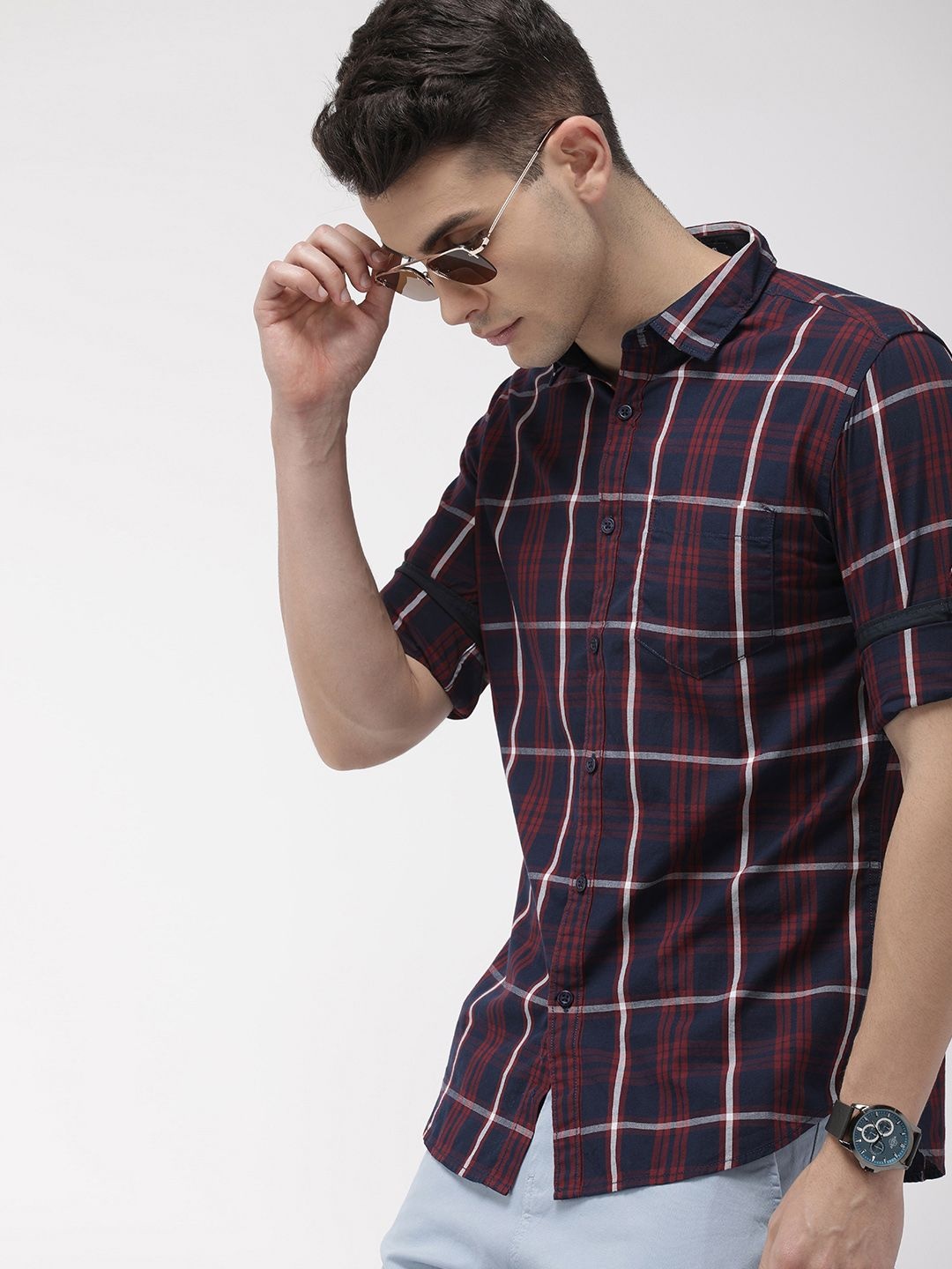 

HIGHLANDER Men Navy & Red Slim Fit Checked Casual Shirt, Navy blue