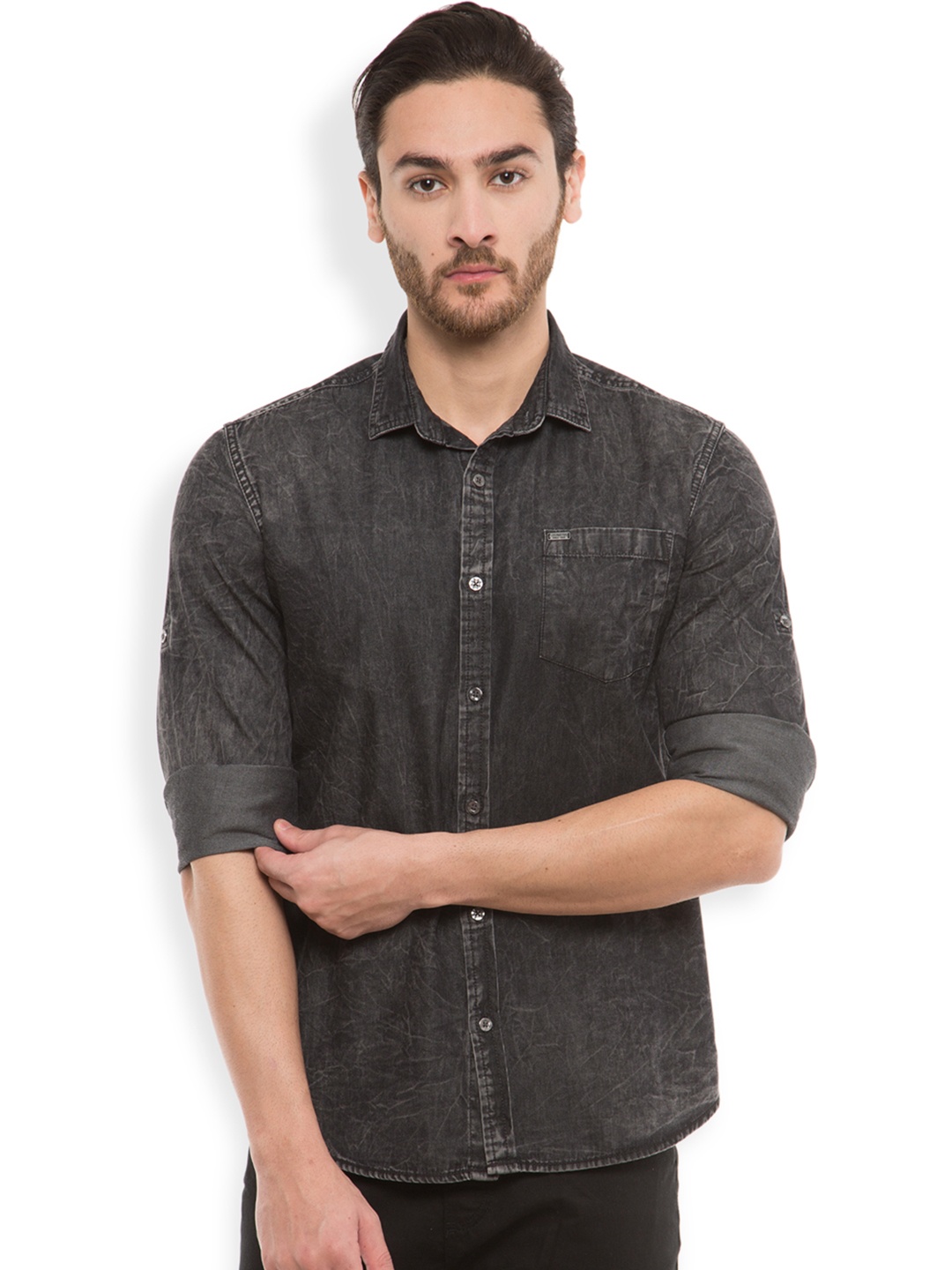 

LOCOMOTIVE Men Black Slim Fit Solid Casual Shirt