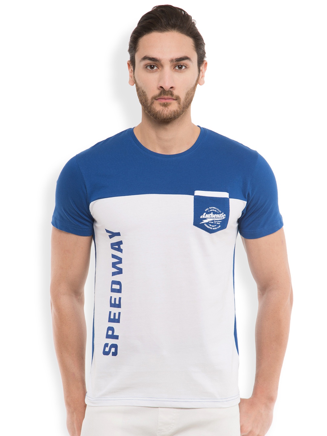 

LOCOMOTIVE Men Blue & White Colourblocked Round Neck T-Shirt