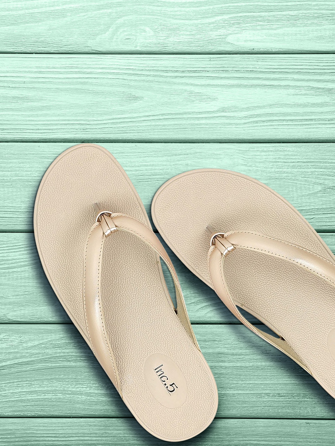 

Inc 5 Rose Gold Wedges