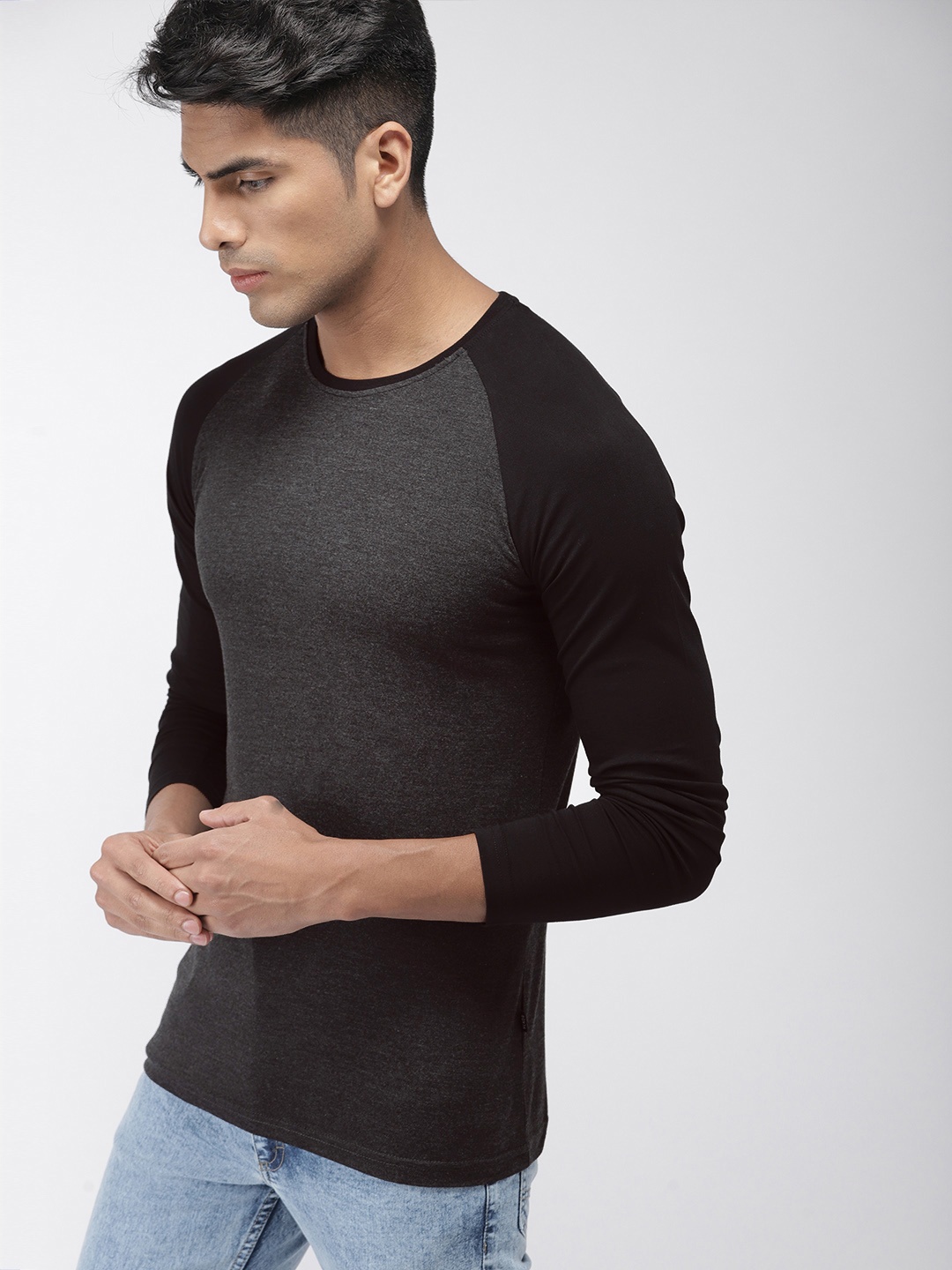 

HIGHLANDER Men Charcoal Grey & Black Colourblocked Round Neck T-Shirt