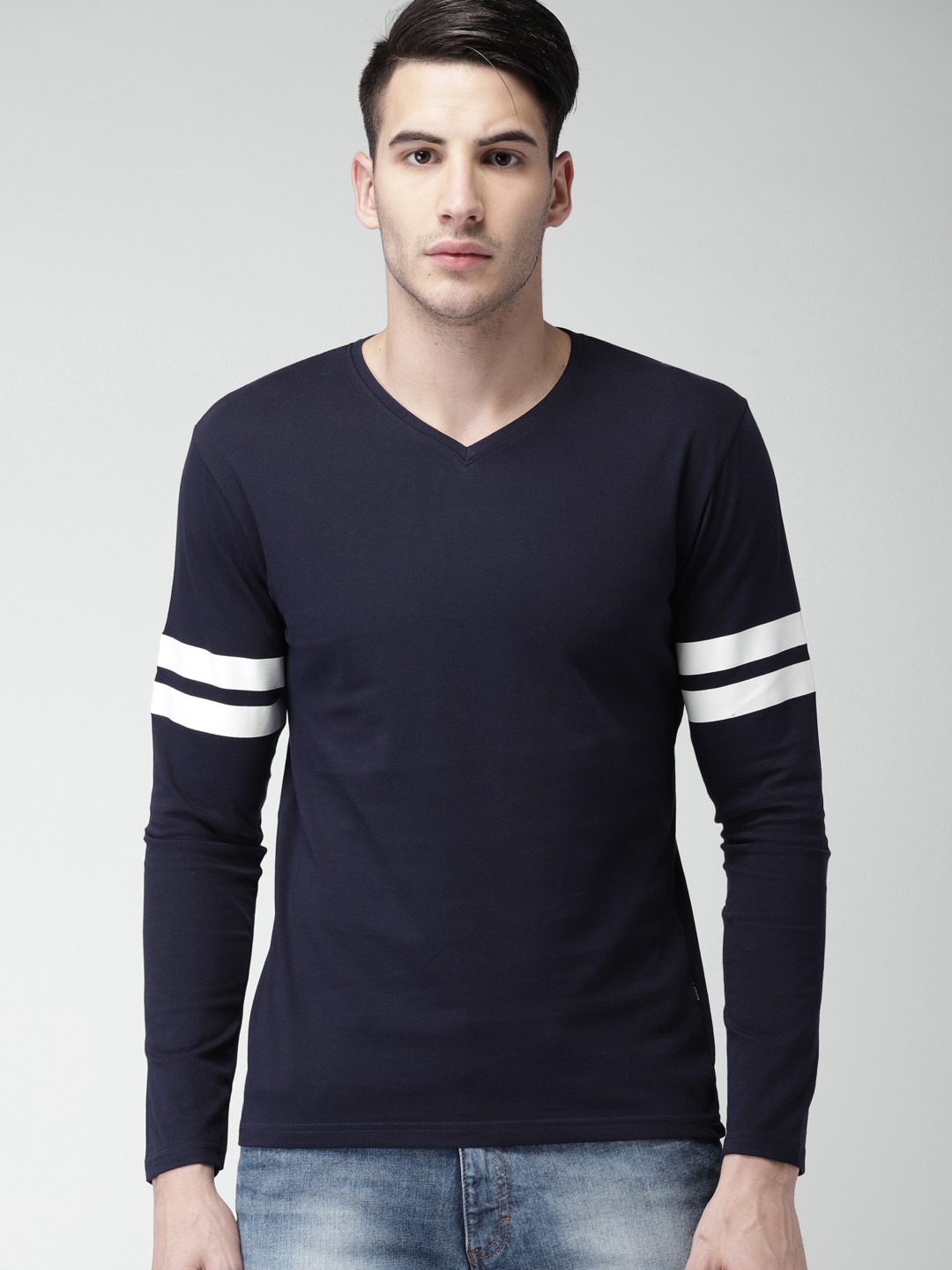 

HIGHLANDER Men Navy Solid V-Neck Pure Cotton T-shirt, Navy blue
