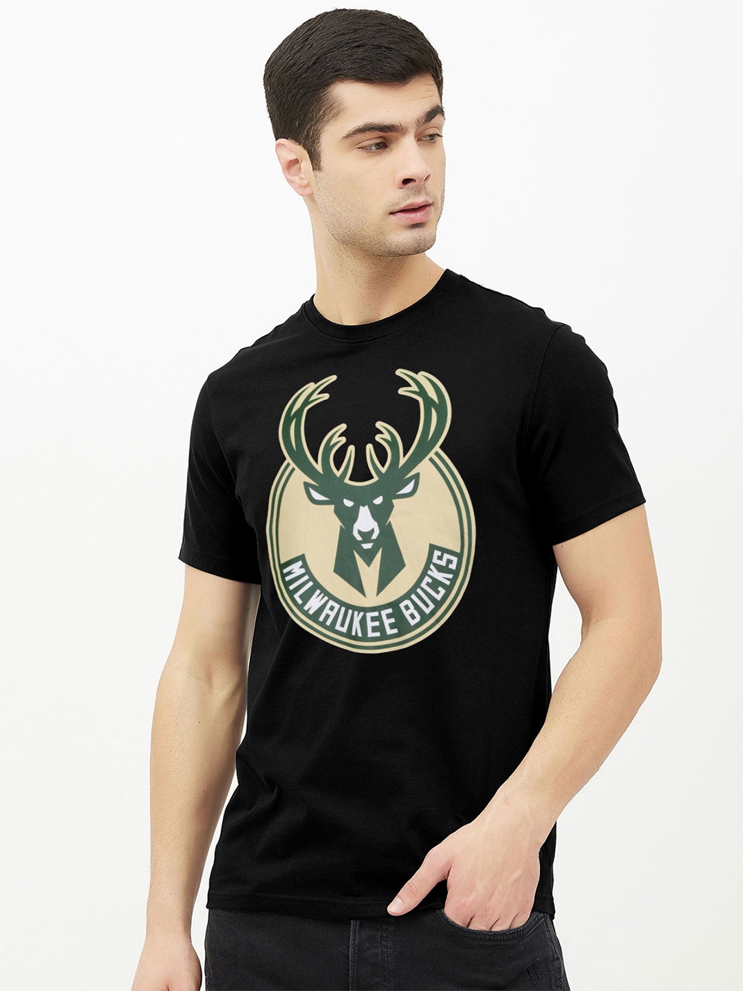 

NBA Men Black Milwaukee Bucks Classic Crest T Shirt