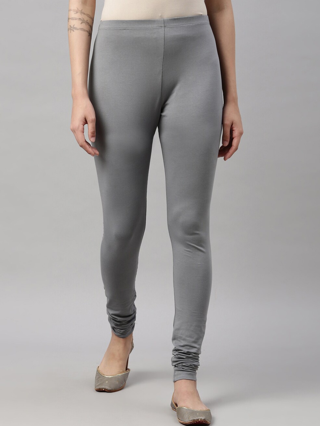 

GOLDSTROMS Women Grey Solid Churidar-Length Leggings