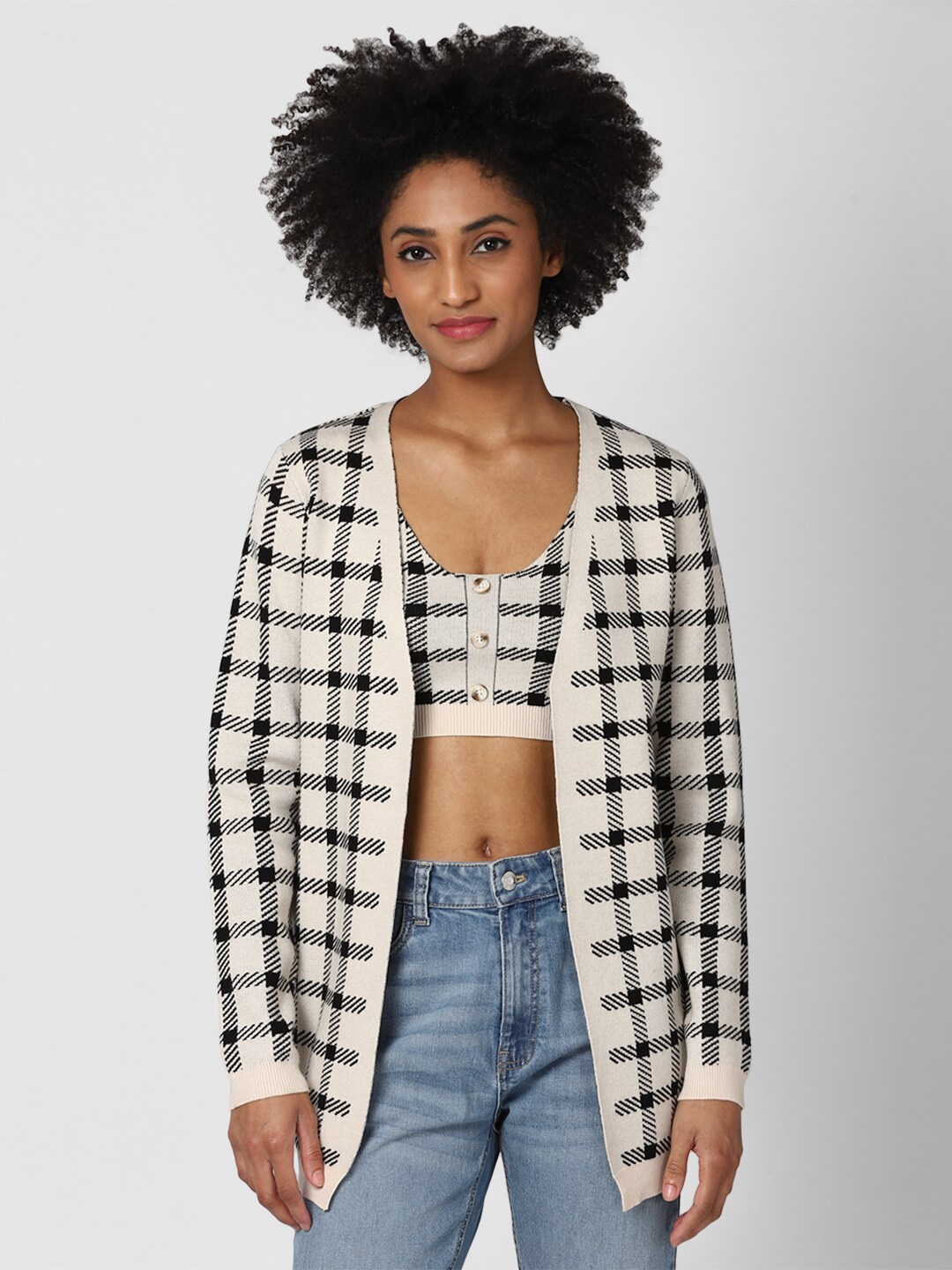 

FOREVER 21 Women Set Of 2 Cream & Black Checked Bralette Top with Shrug