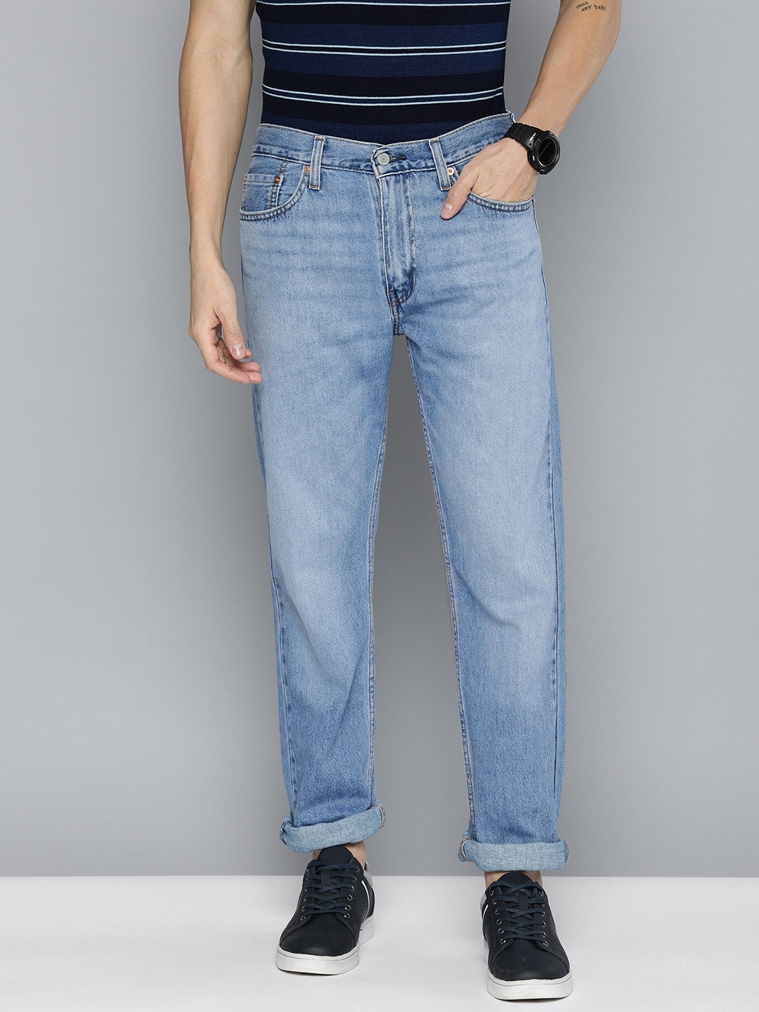 

Levis Men Blue Straight Fit Light Fade Jeans