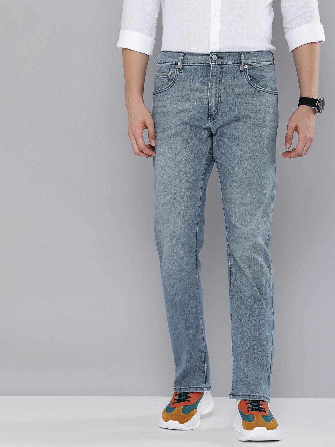 

Levis 517 Men Blue Bootcut Mid-Rise Clean Look Light Fade Stretchable Jeans