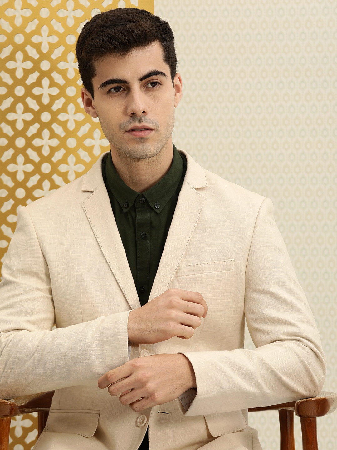 

House of Pataudi Men Off White Single-Breasted Jashn Blazer