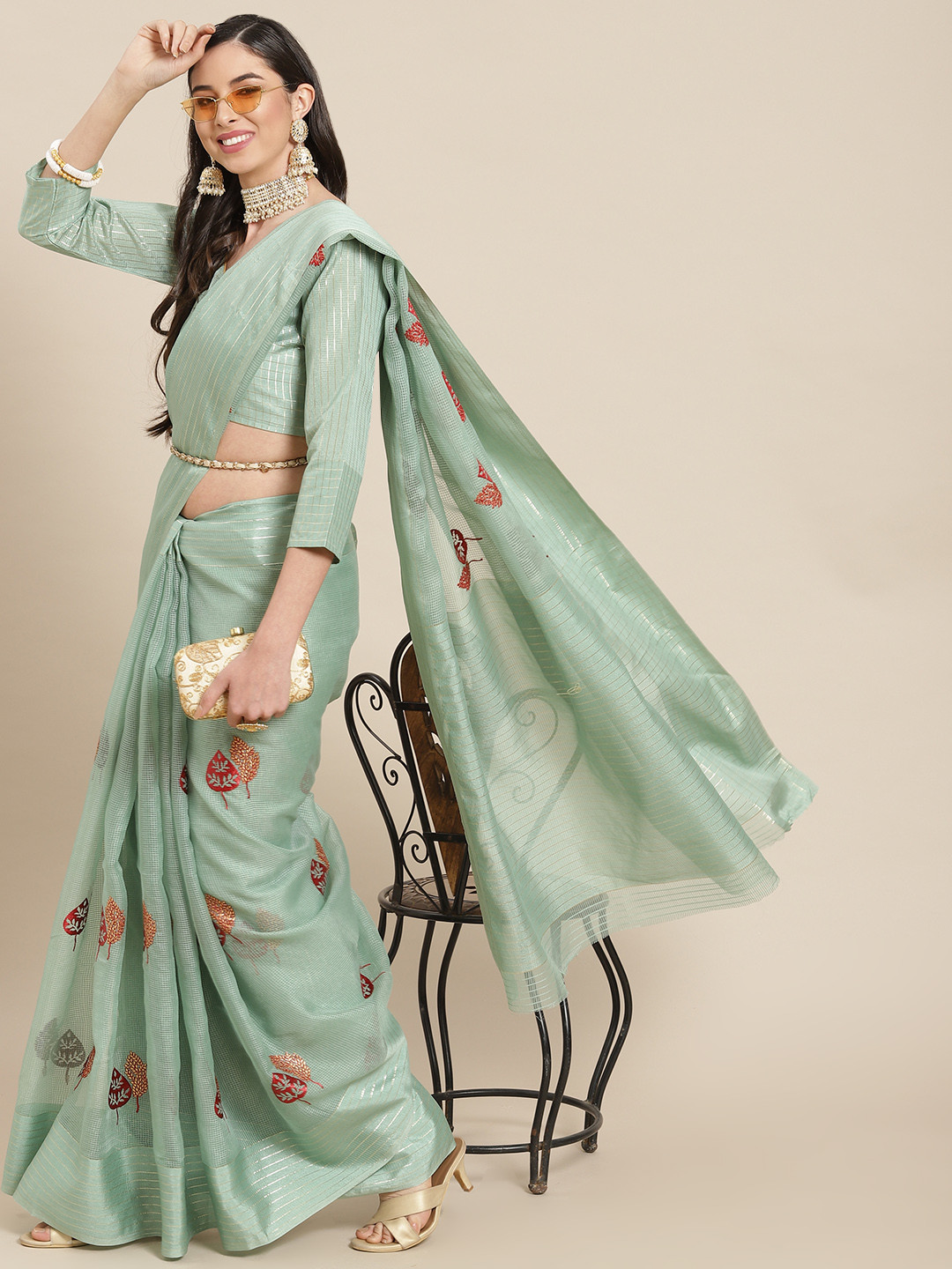 

SERONA FABRICS Green & Pink Ethnic Motifs Embroidered Saree