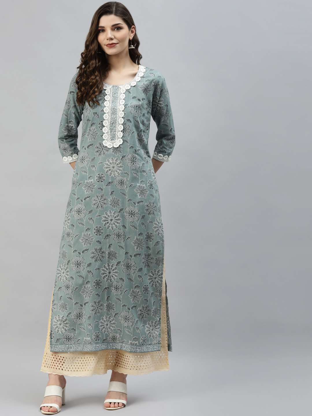 

Aasiya Women Grey Ethnic Motifs Printed Kurta