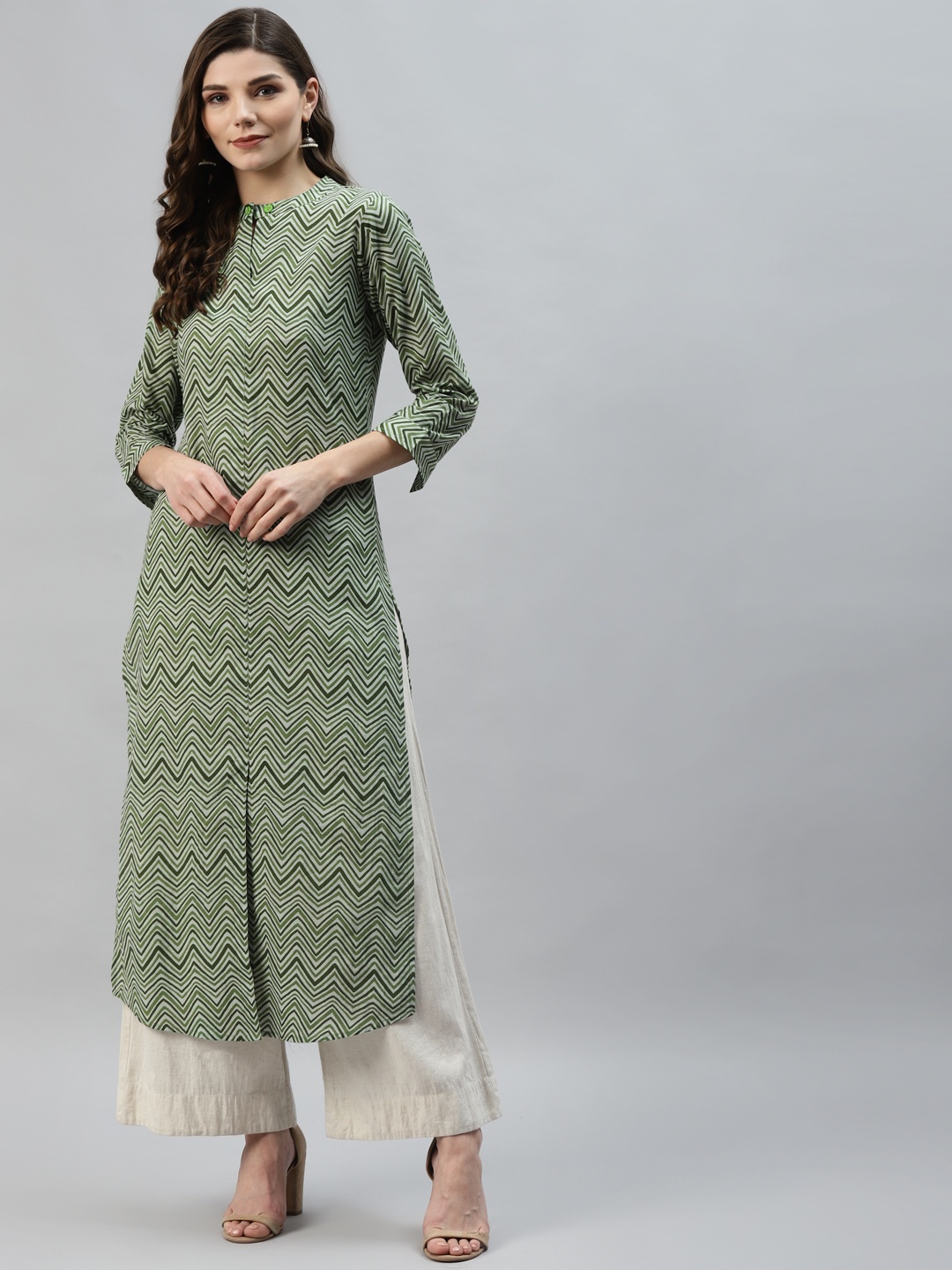 

Aasiya Women Green Chevron Printed Kurta