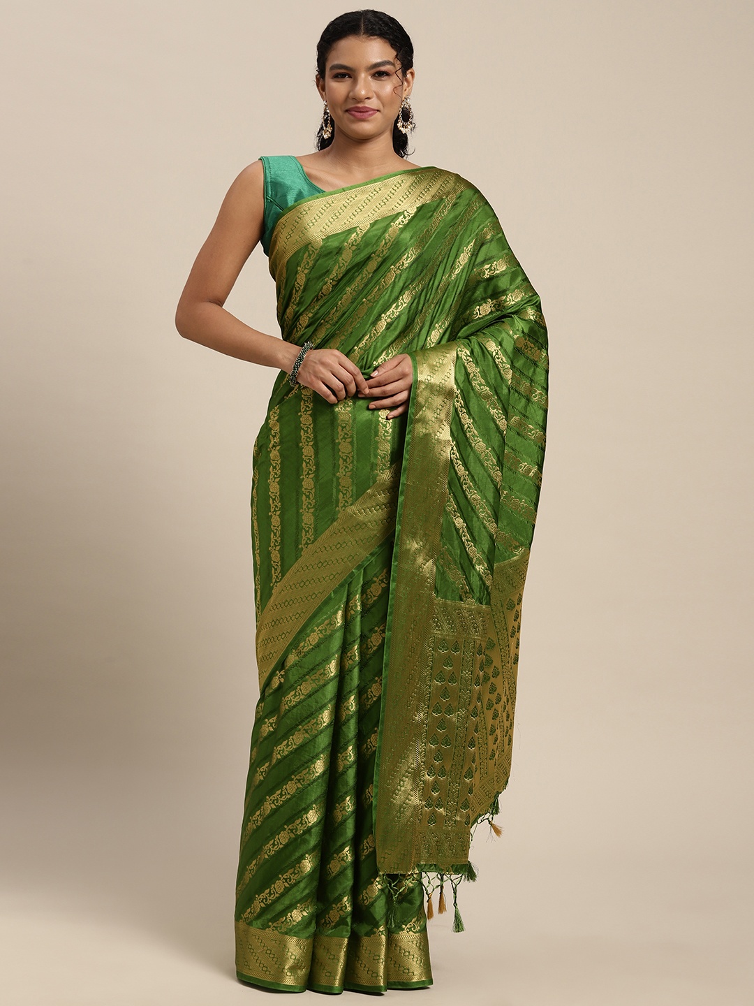 

MIMOSA Green & Gold-Toned Floral Woven Design Zari Art Silk Kanjeevaram Saree