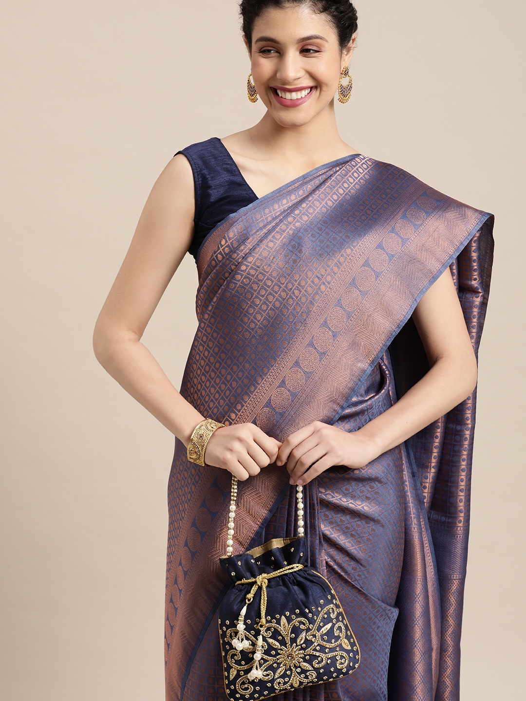 

MIMOSA Women Purple & Pink Geometric Printed Saree