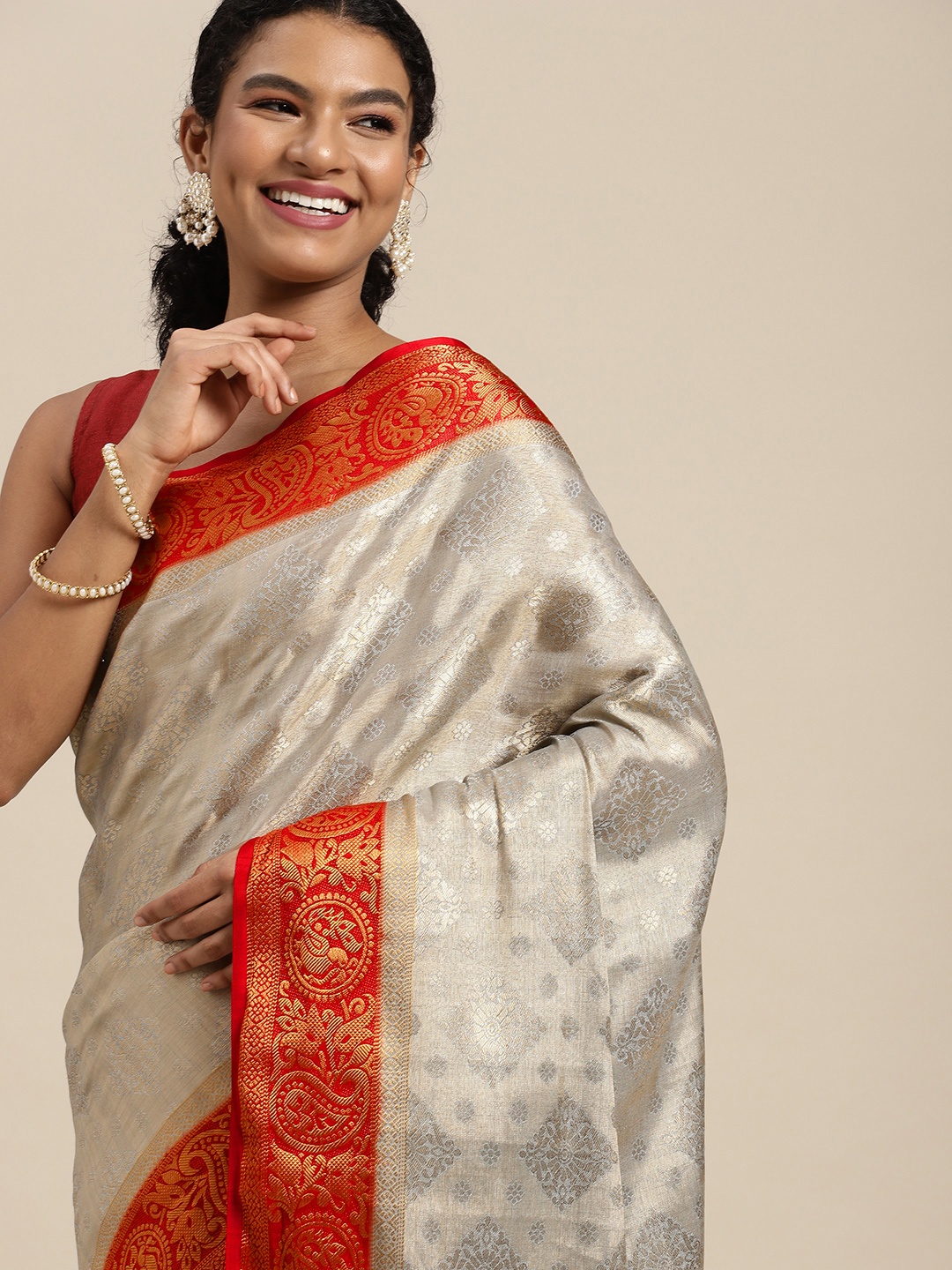 

MIMOSA Grey & Red Ethnic Motifs Zari Art Silk Kanjeevaram Saree