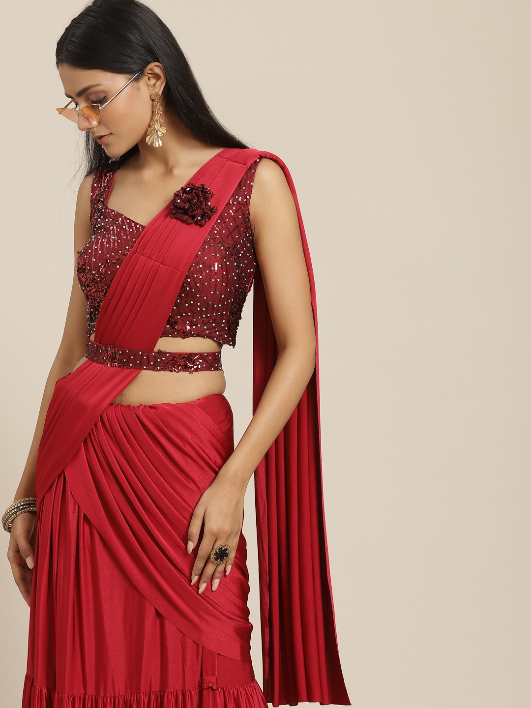 

Grancy Women Maroon Solid Tiered Ready to Wear Saree