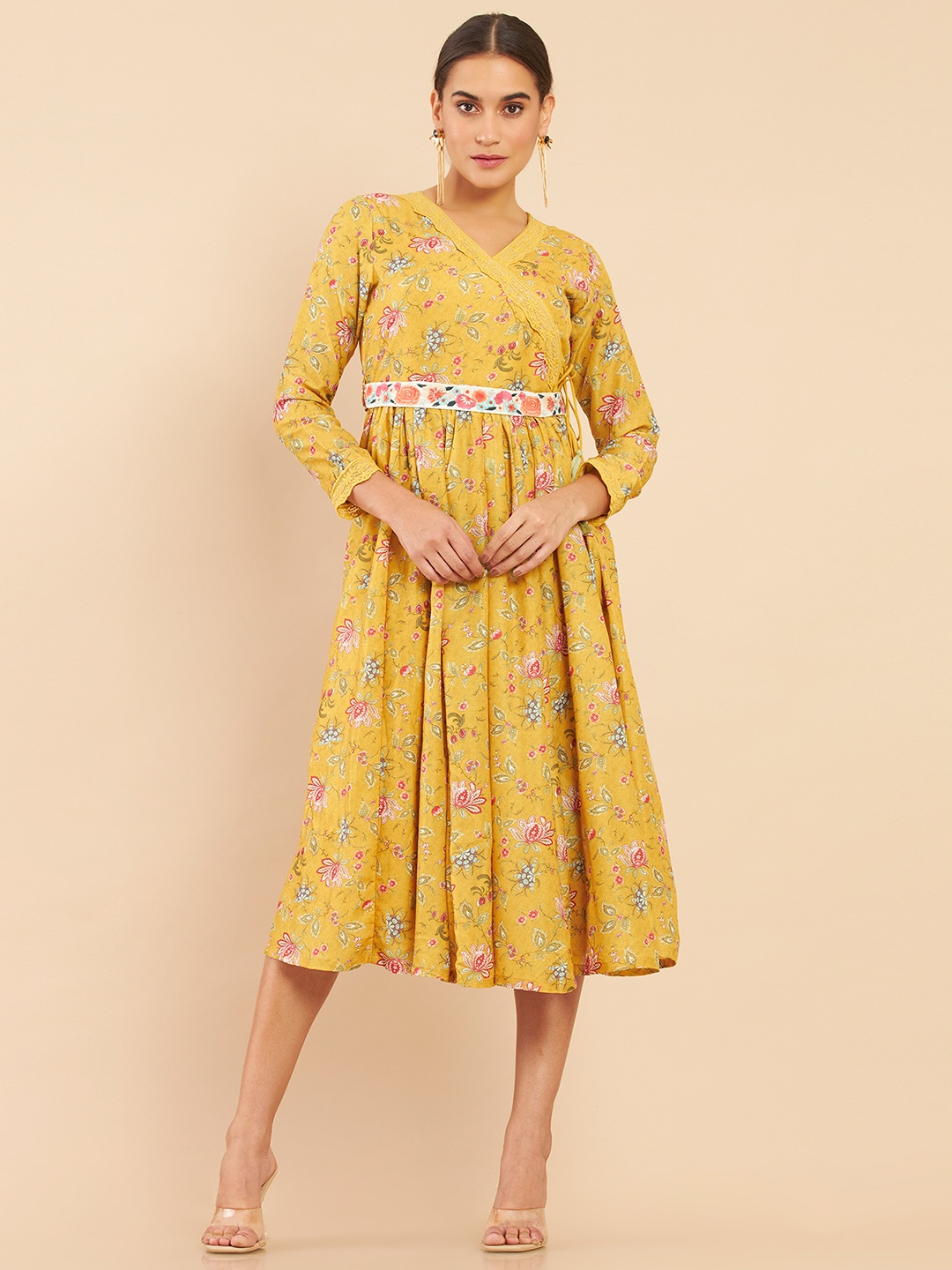 

Soch Women Mustard Yellow Floral Printed Kurta