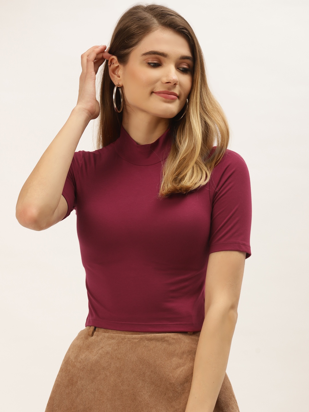 

FEMEA Burgundy Solid Cotton Crop Top