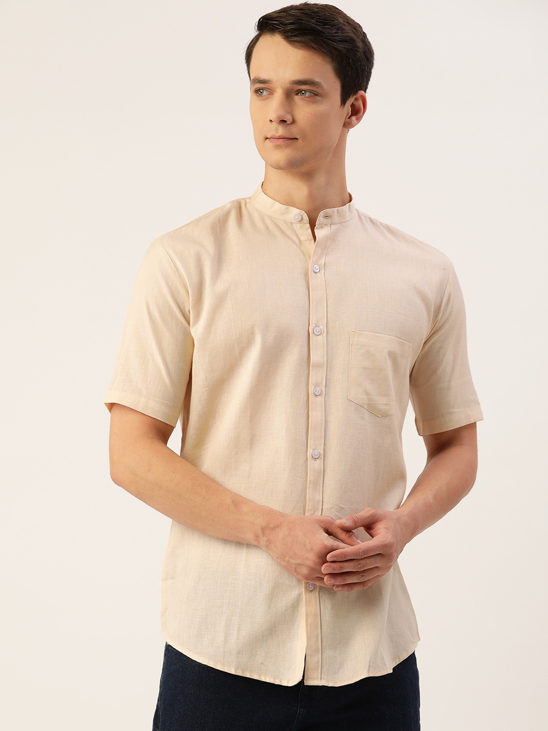 

JAPS Men Cream-Coloured Cotton Linen Solid Classic Fit Casual Shirt