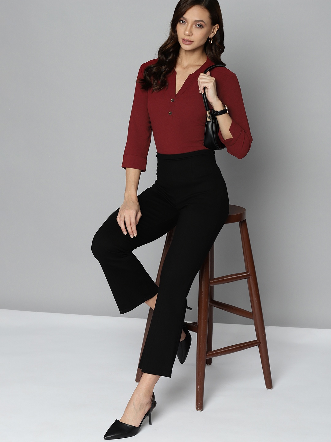 

Chemistry Maroon Solid Mandarin Collar Top