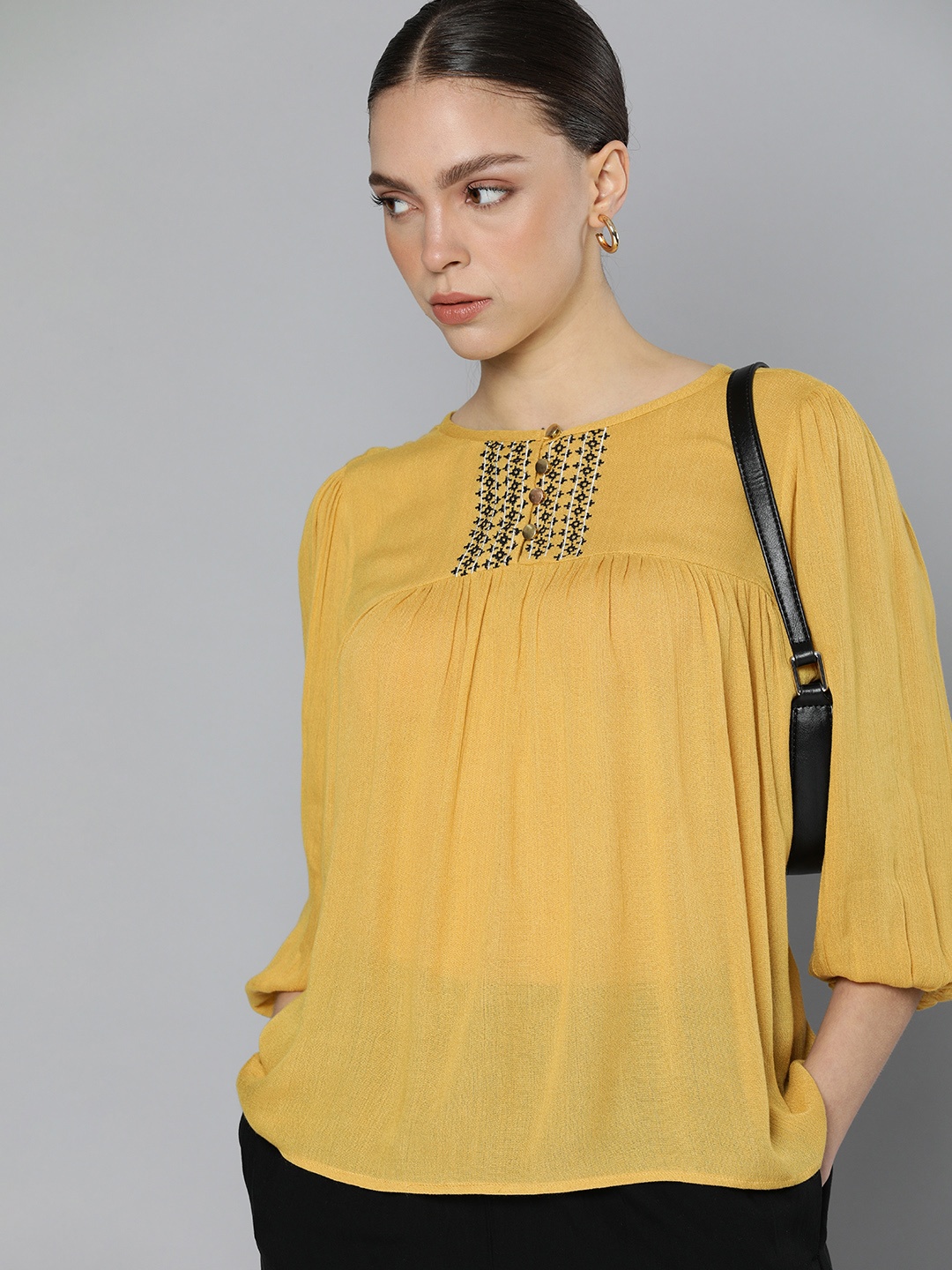 

Chemistry Women Yellow & Black Geometric Embroidered Top