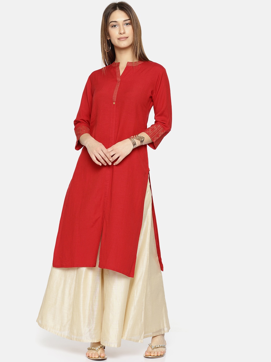 

Span Women Red Mandarin Collar Cotton Kurta