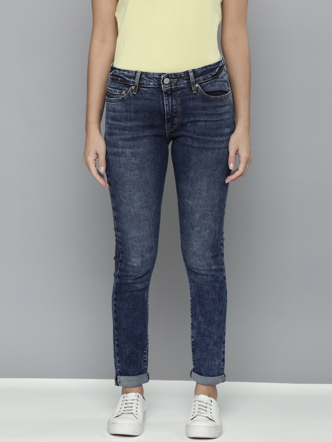 

Levis Women Blue Skinny Fit Light Fade Stretchable Jeans