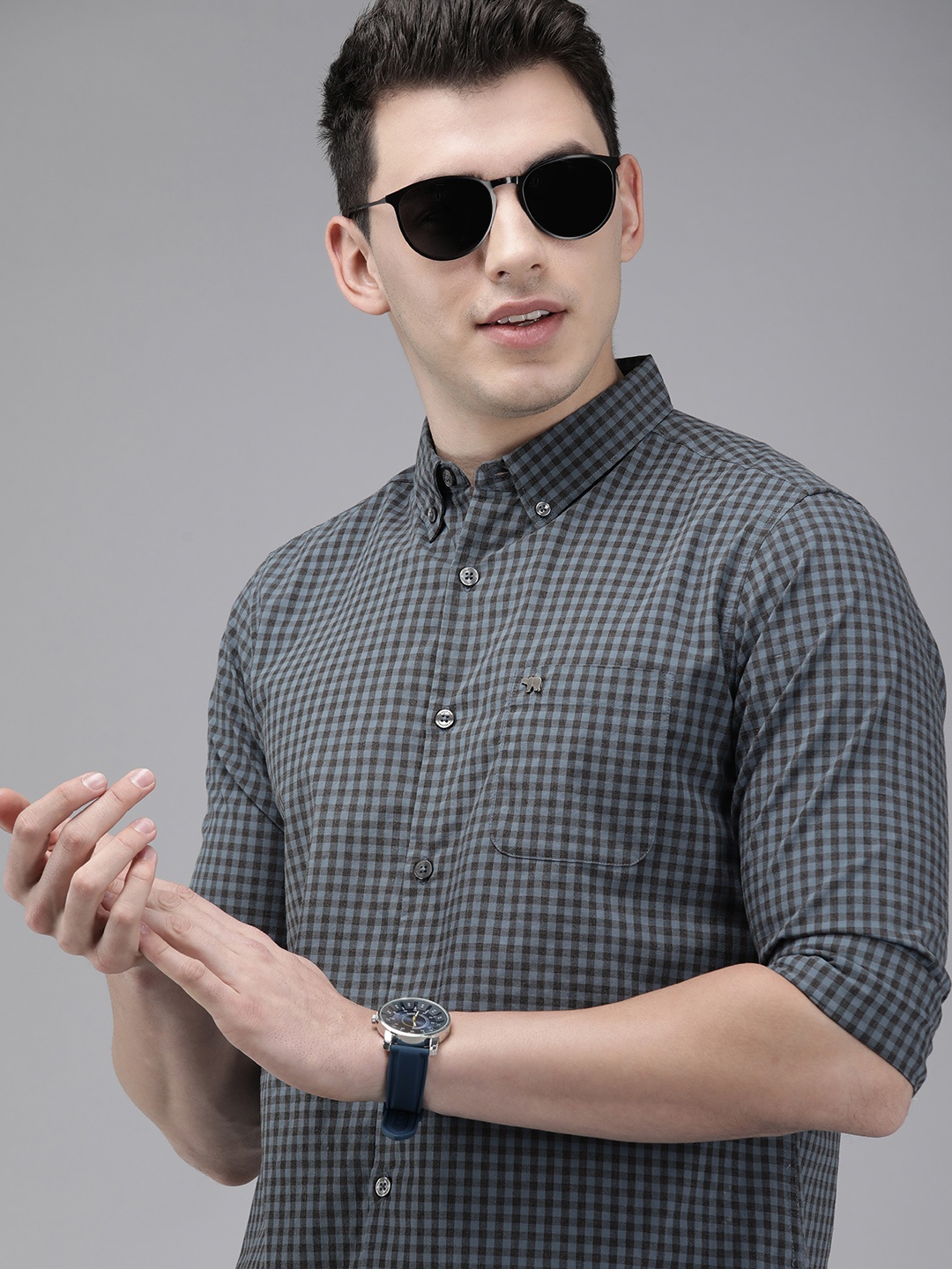 

THE BEAR HOUSE Men Teal Blue & Black Slim Fit Gingham Checks Checked Cotton Shirt