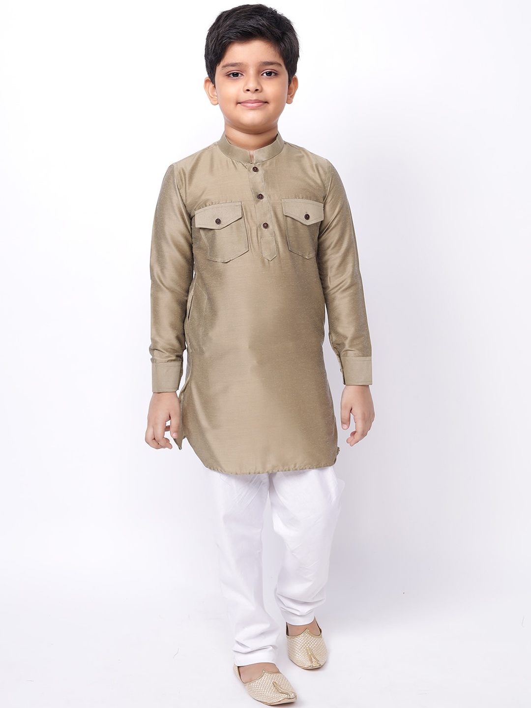 

NAMASKAR Boys Cotton Solid Kurta, Grey