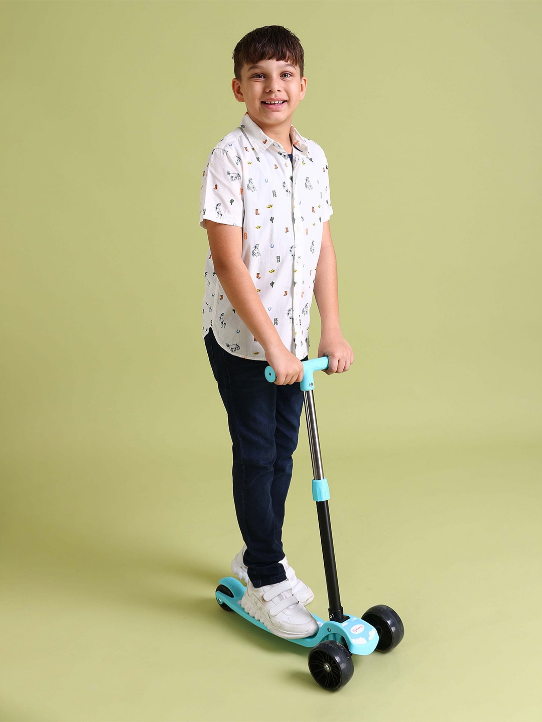 

U.S. Polo Assn. Kids Boys Off-White Brand Logo Printed Pure Cotton Casual Shirt
