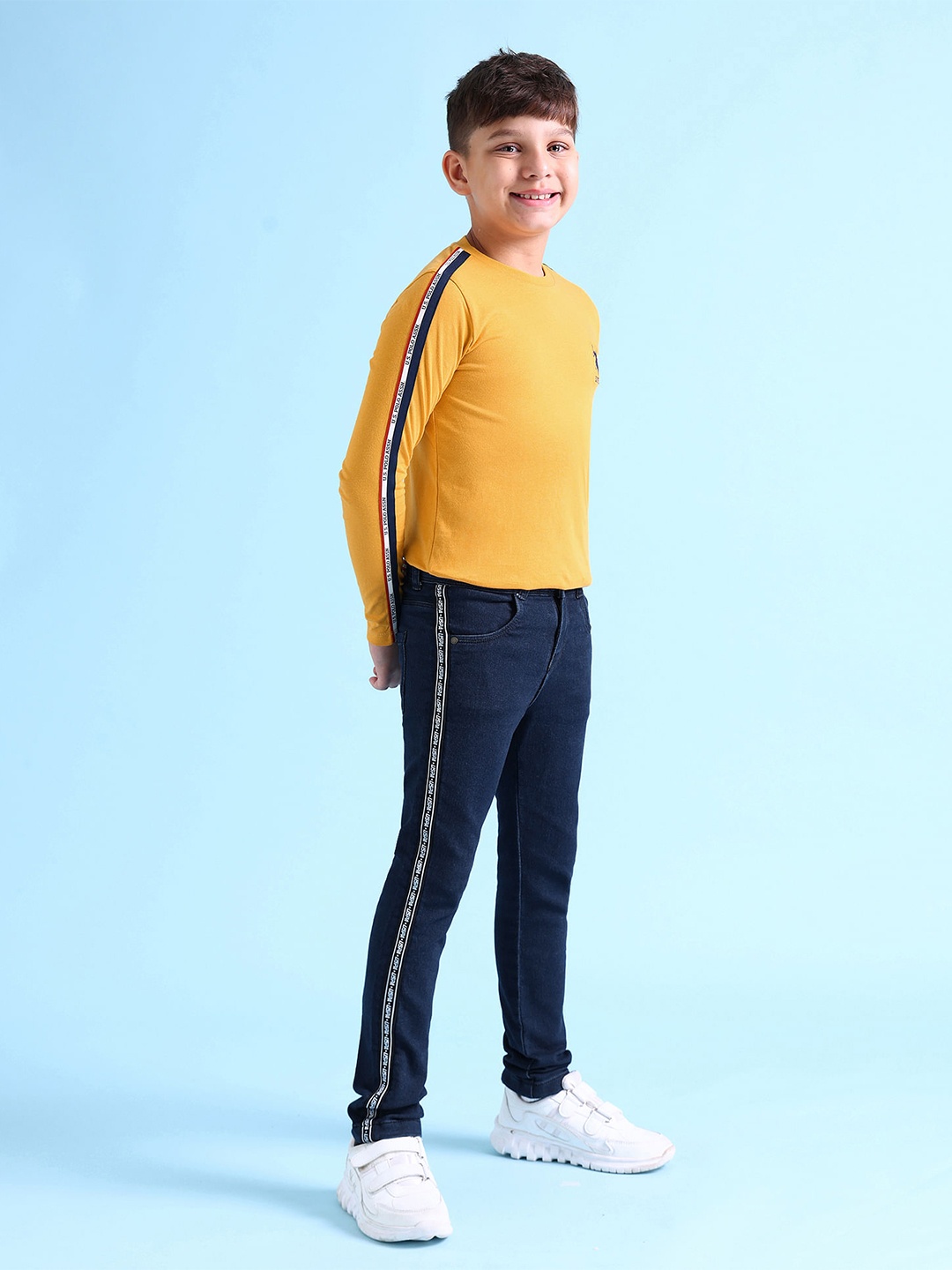 

U.S. Polo Assn. Kids Boys Navy Blue Light Fade Side Stripes Stretchable Jeans