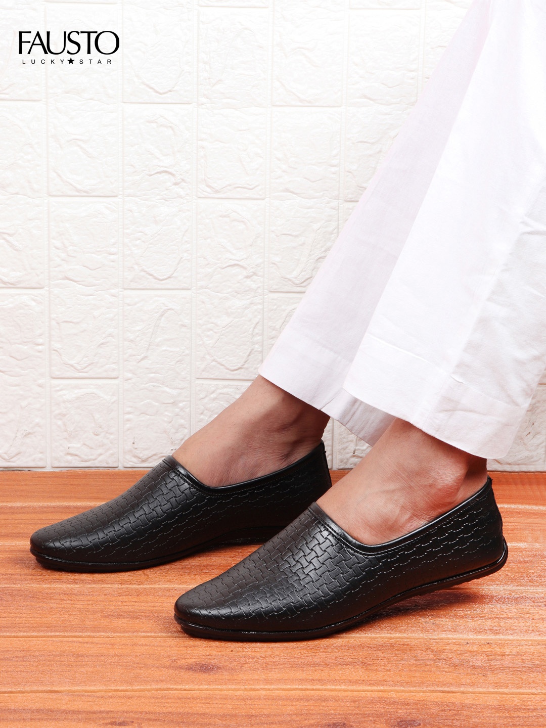 

FAUSTO Men Black Textured Lightweight PU Mojaris