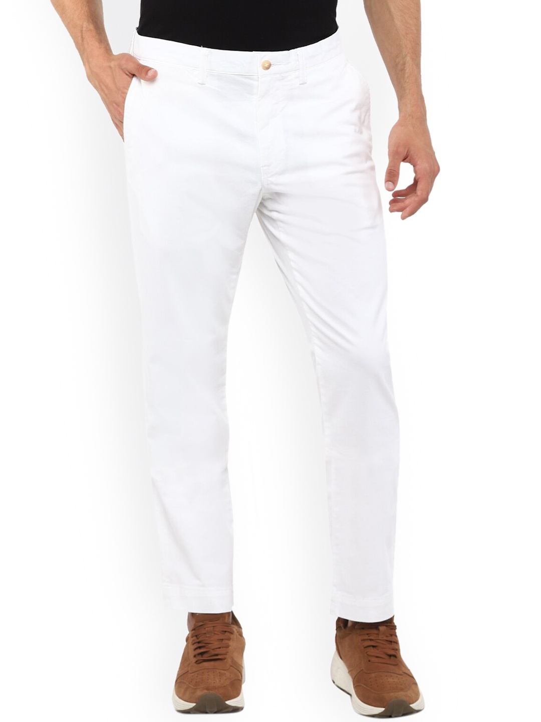 

Polo Ralph Lauren Men White Solid Regular Fit Trousers