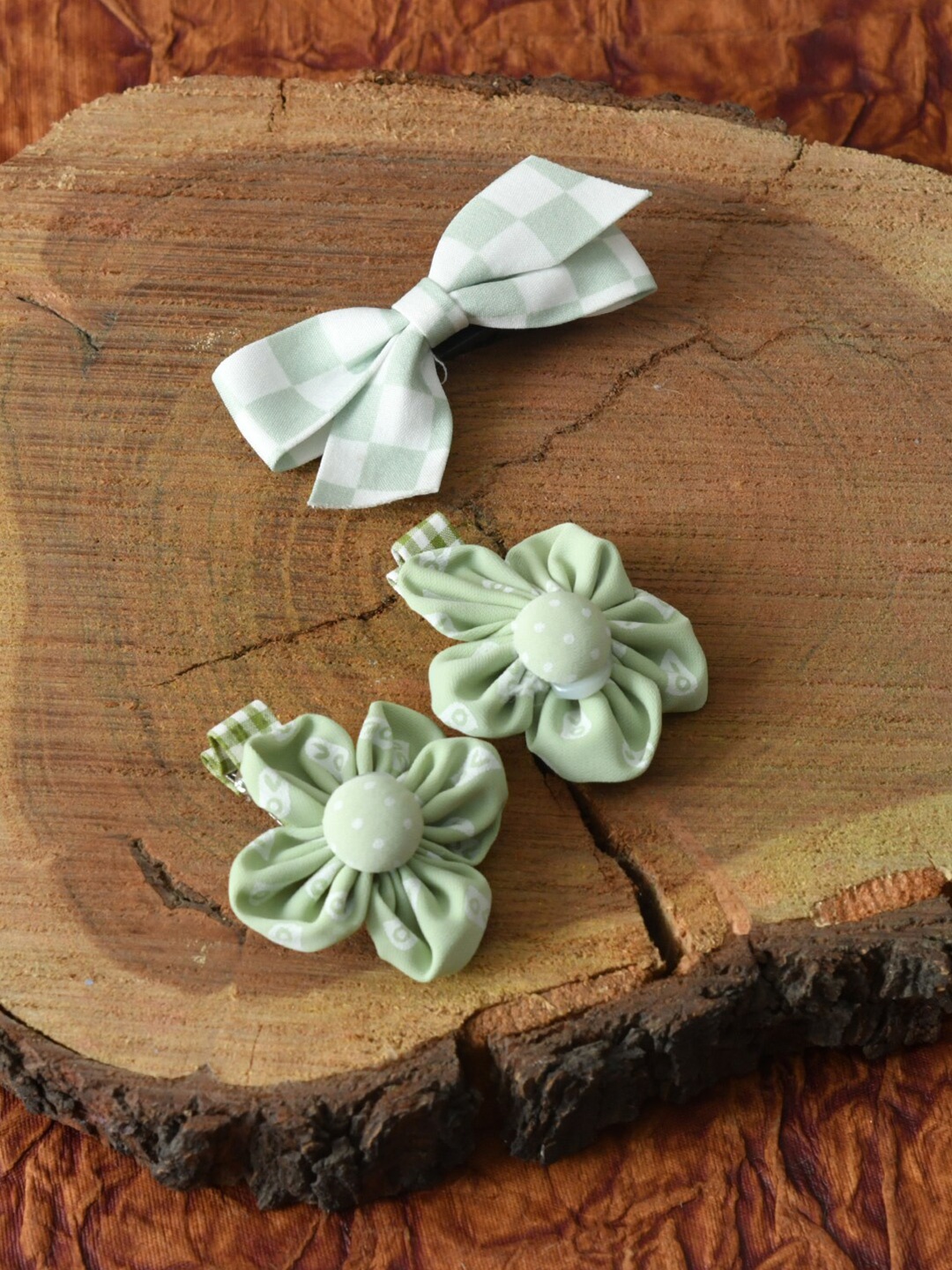 

FUNKRAFTS Girls Green Set of 3 Alligator Hair Clips