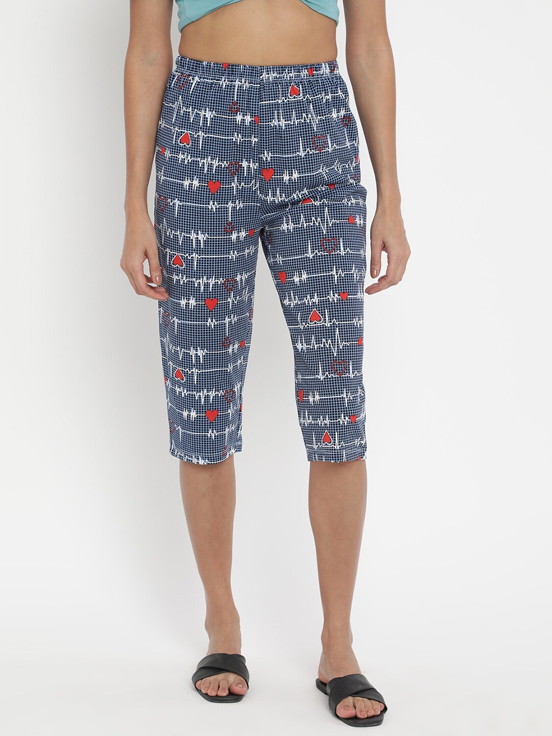 

V2 Value & Variety Women Blue & White Heart Beat Printed Capris