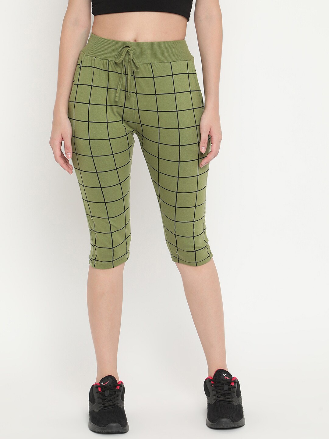 

V2 Value & Variety Women Olive & Black Checked Capris