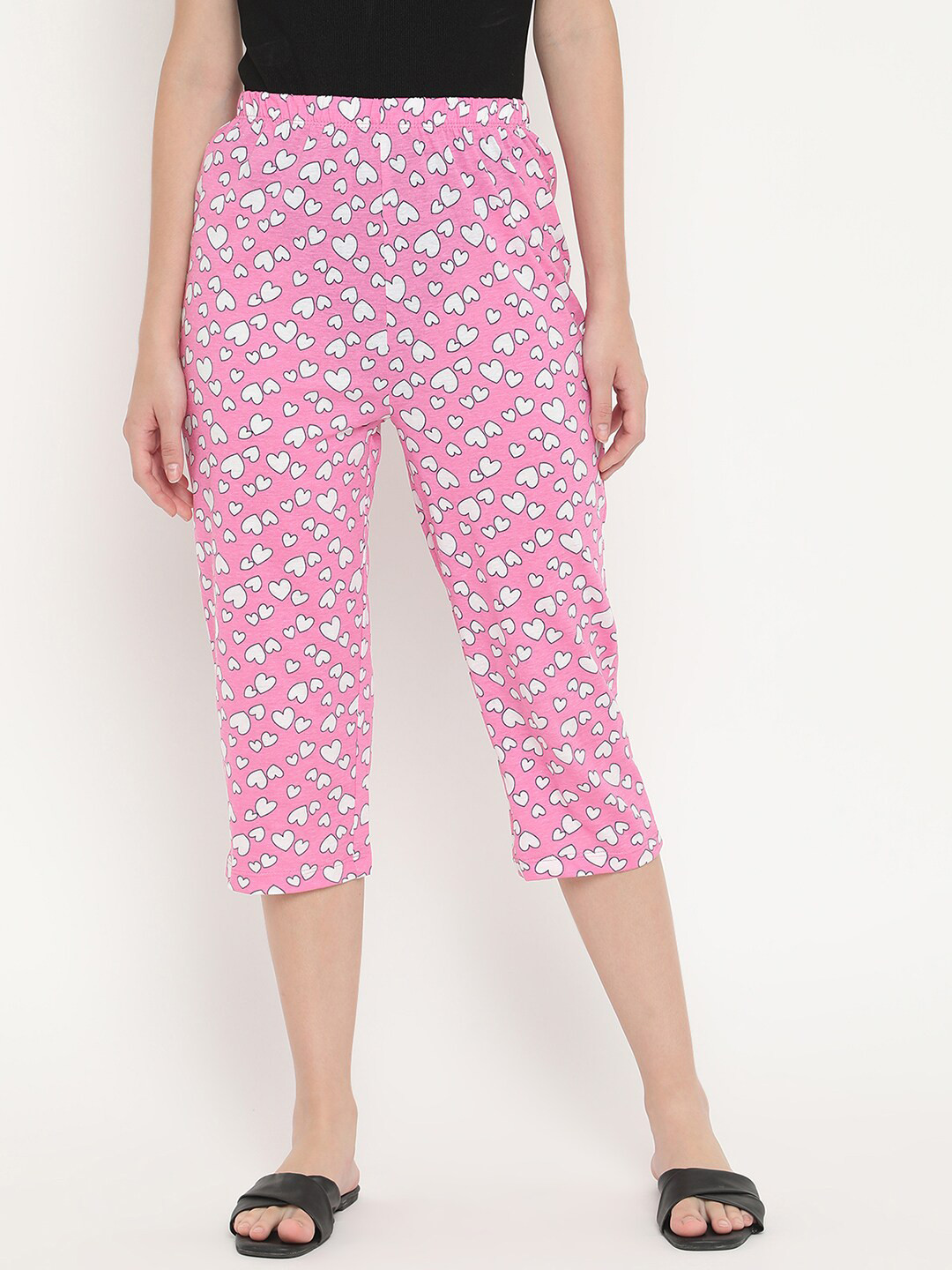 

V2 Value & Variety Women Pink & White Printed Capris