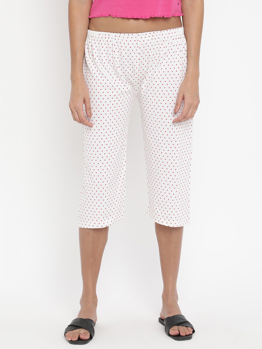 

V2 Value & Variety Women Off White Printed Capris