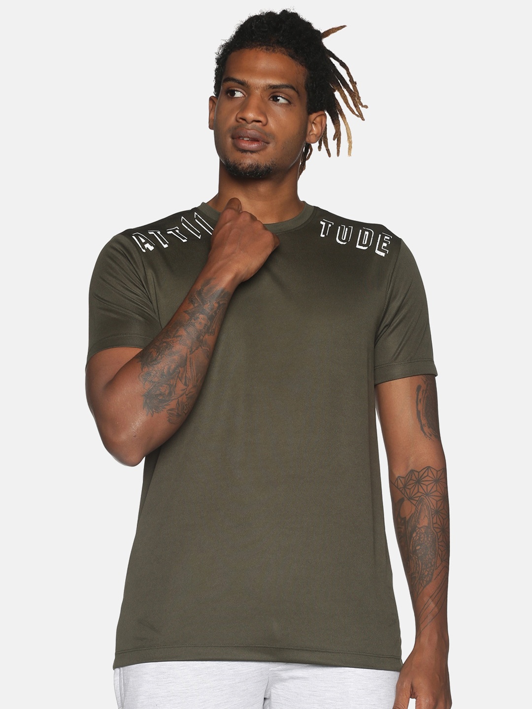 

ATTIITUDE Men Green Dry Fit Slim Fit T-shirt
