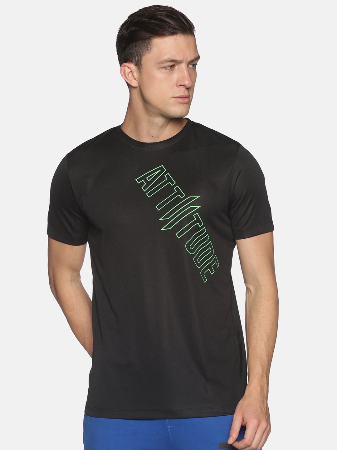 

ATTIITUDE Men Black Typography Printed Dry-Fit Slim Fit T-shirt