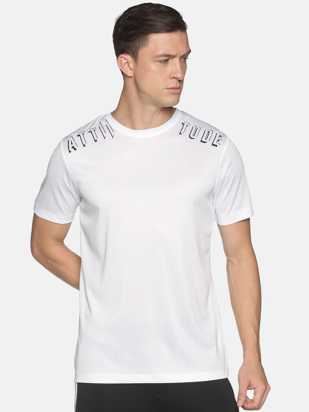 

ATTIITUDE Men White Typography Printed Slim Fit T-shirt